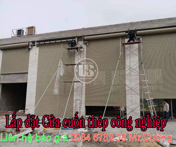 Lắp đặt cửa cuốn thép công nghiệp